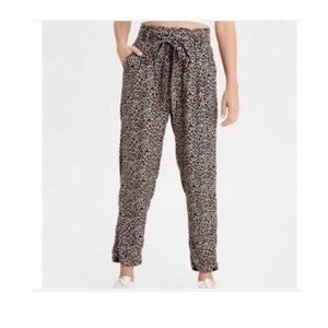 American Eagle Leopard Print Paper Bag Pants Women's Size XS High Rise Belted